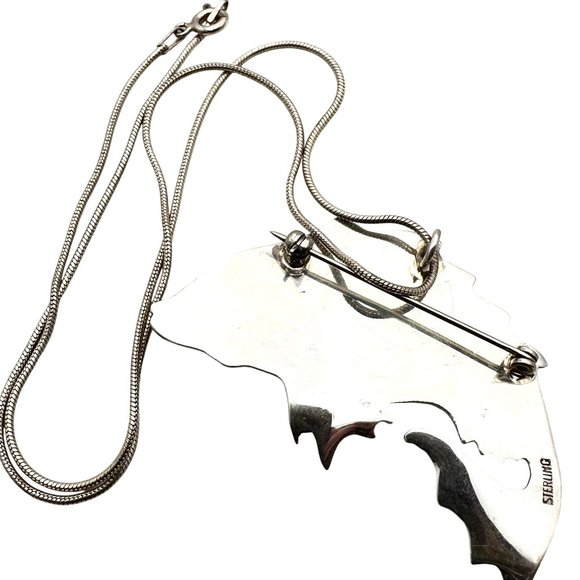 Sterling Silver Green Opal Inlay Fish Brooch Pendant - Picture 4 of 5